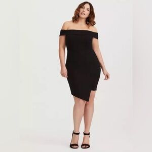 Torrid Black Off Shoulder Asymmetrical Bodycon Dress Size 16 Cocktail Party